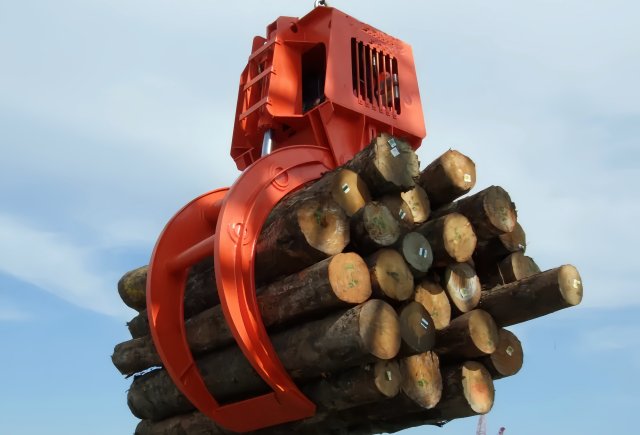 Лесозаготовительный захват для обработки древесины