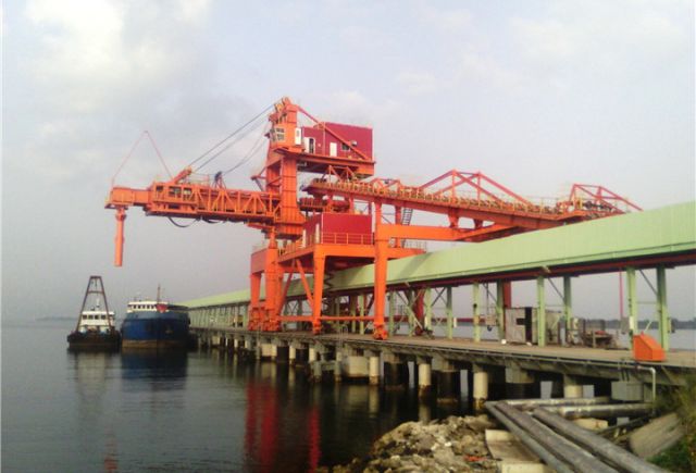 Непрерывный судопогрузочный станок