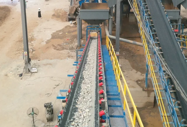 conveyor stone crushing and screening plant
